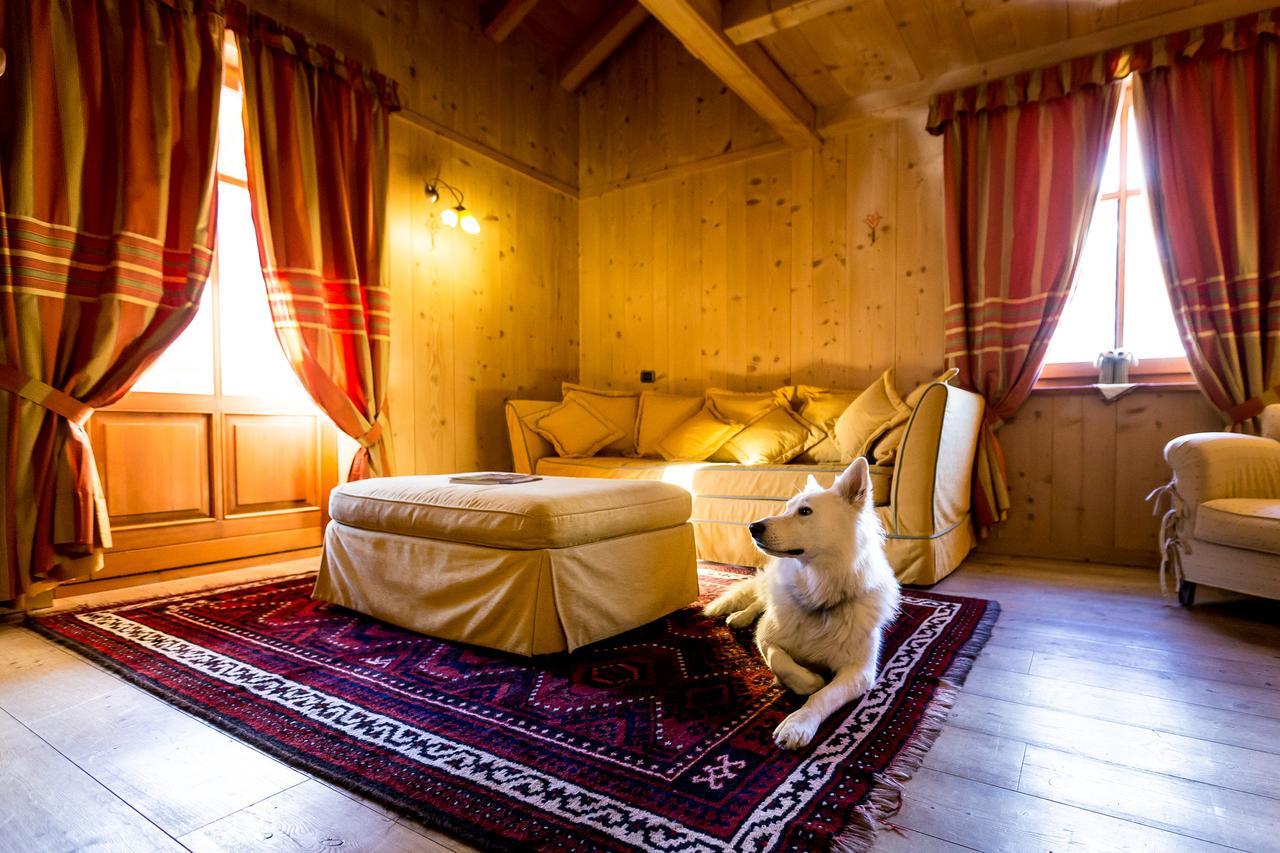 Hotel Lyshaus グレッソネイ・サイント・ジェアン エクステリア 写真