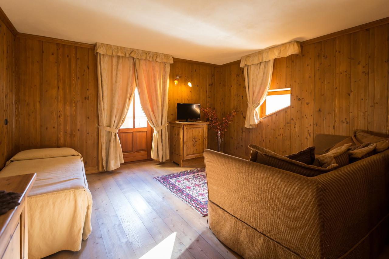 Hotel Lyshaus グレッソネイ・サイント・ジェアン エクステリア 写真