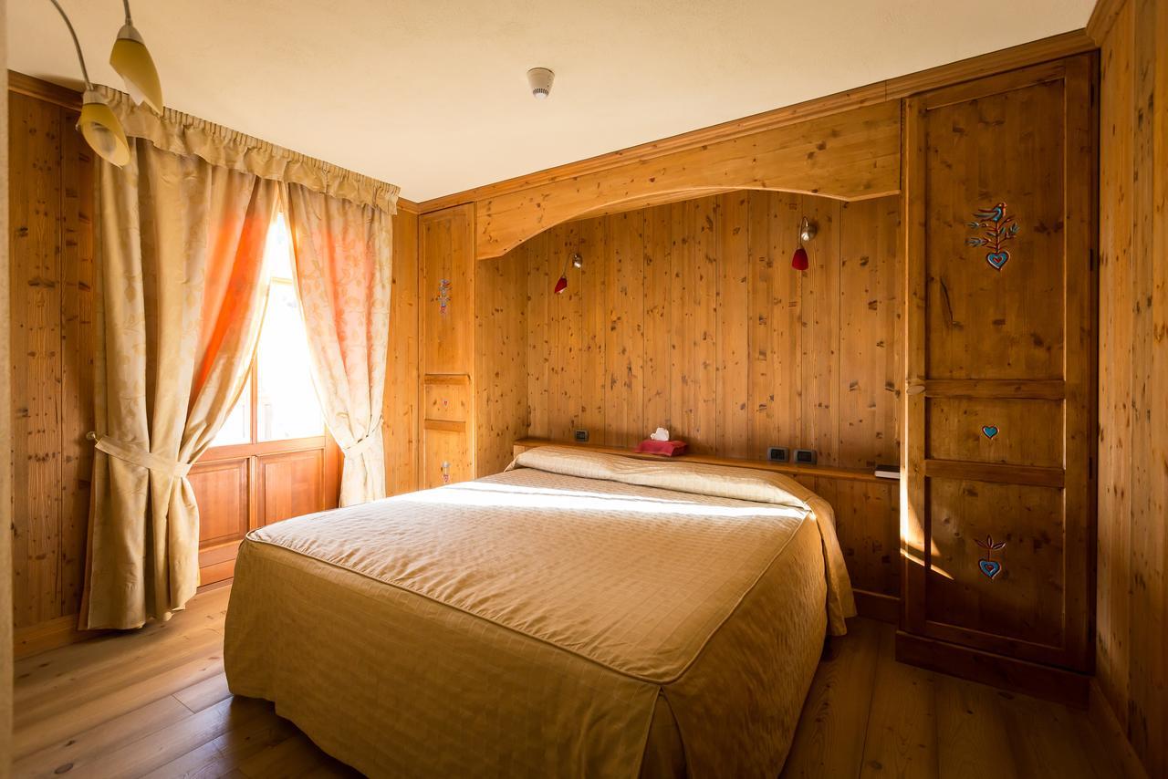Hotel Lyshaus グレッソネイ・サイント・ジェアン エクステリア 写真