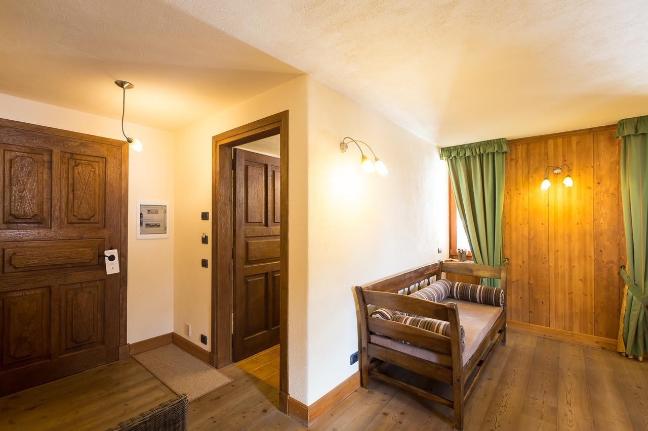 Hotel Lyshaus グレッソネイ・サイント・ジェアン 部屋 写真