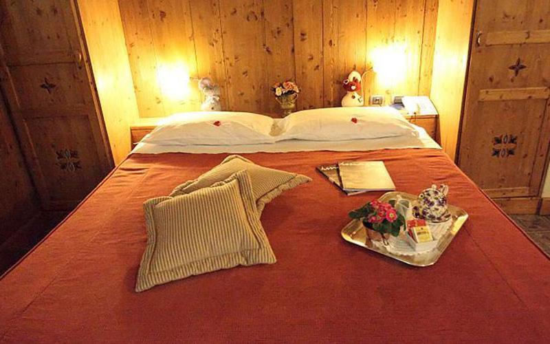 Hotel Lyshaus グレッソネイ・サイント・ジェアン エクステリア 写真