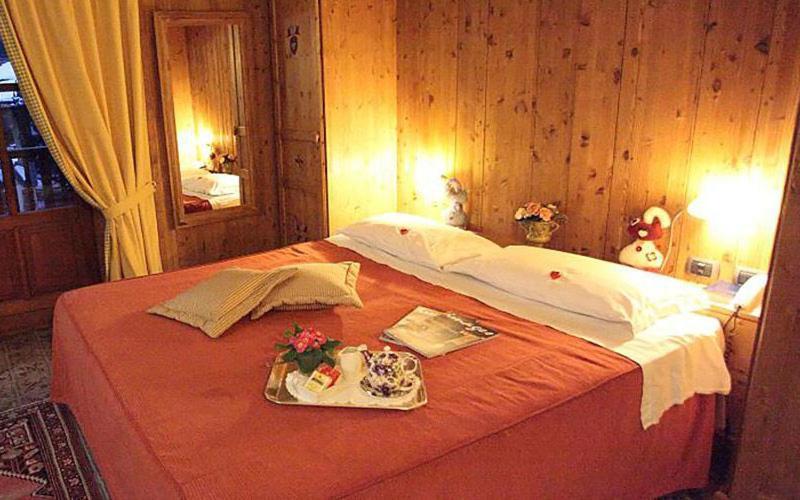 Hotel Lyshaus グレッソネイ・サイント・ジェアン エクステリア 写真
